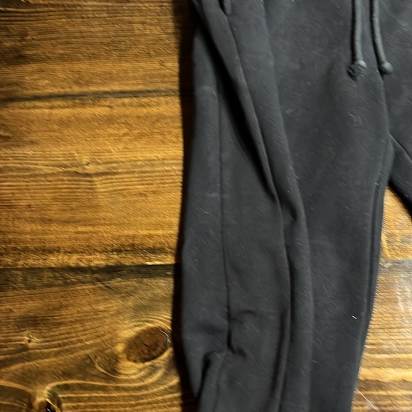 ❤️SOLD❤️TNA Black Joggers - Picture 4 of 11